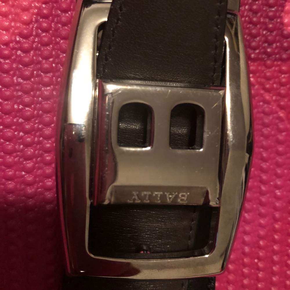 Leather belt